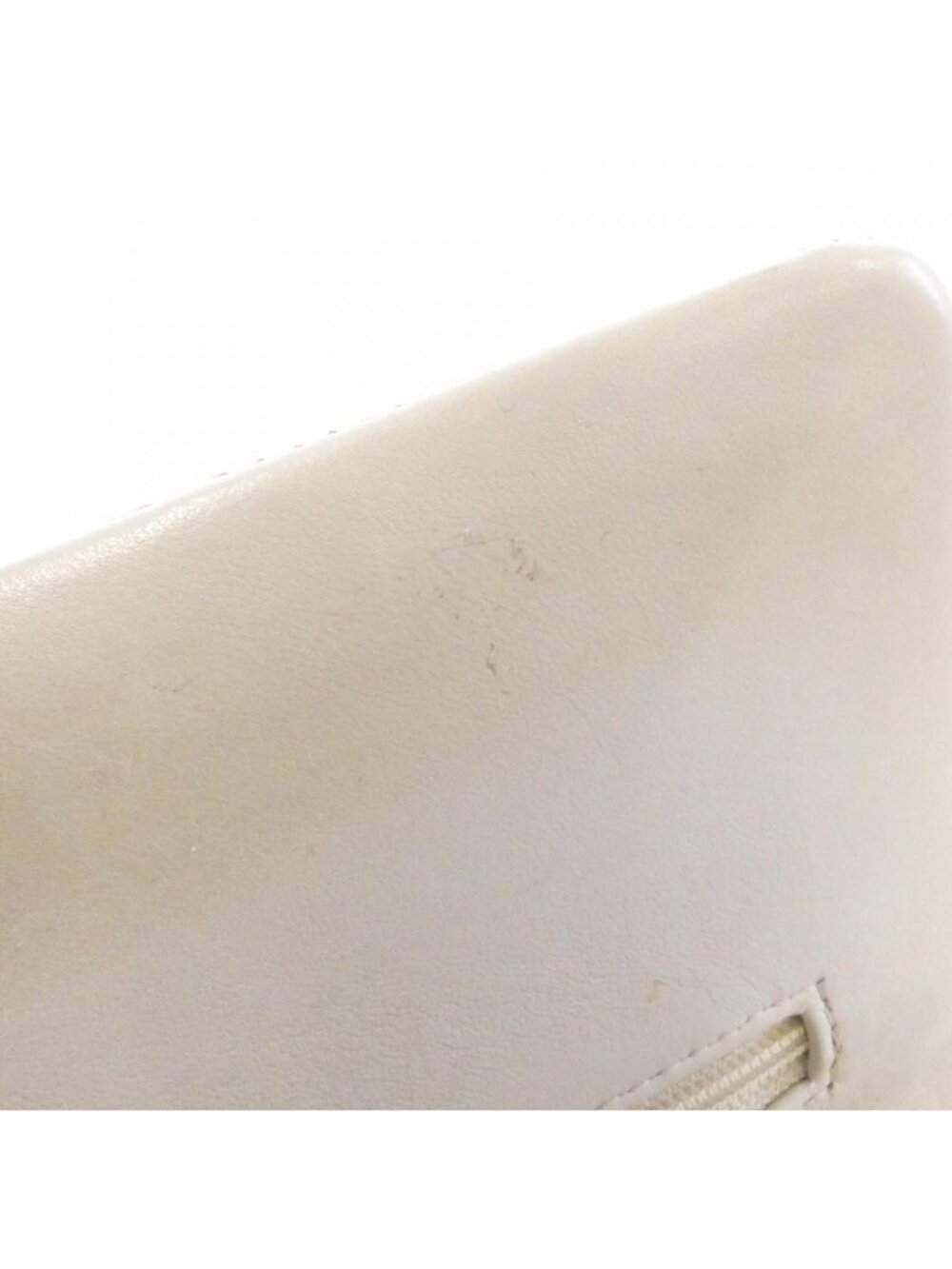 Chanel Shoulder Bag Ivory - Picture 9 of 10